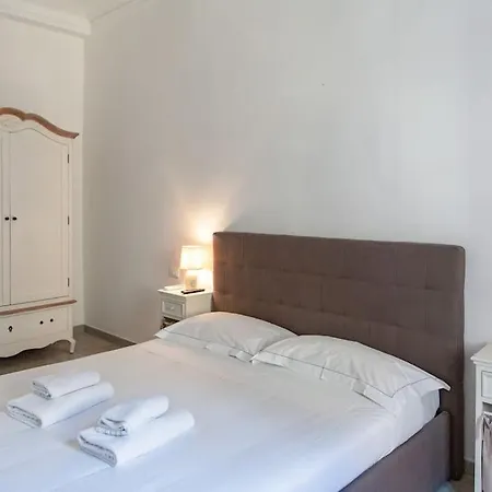 Appartement Beautiful In Quite Area *