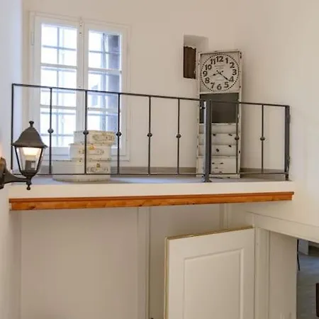 Beautiful In Quite Area Florence