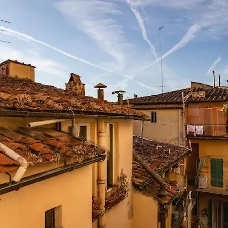 Beautiful In Quite Area Florence